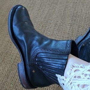 UGG Black Leather Ankle Boots - SZ 8